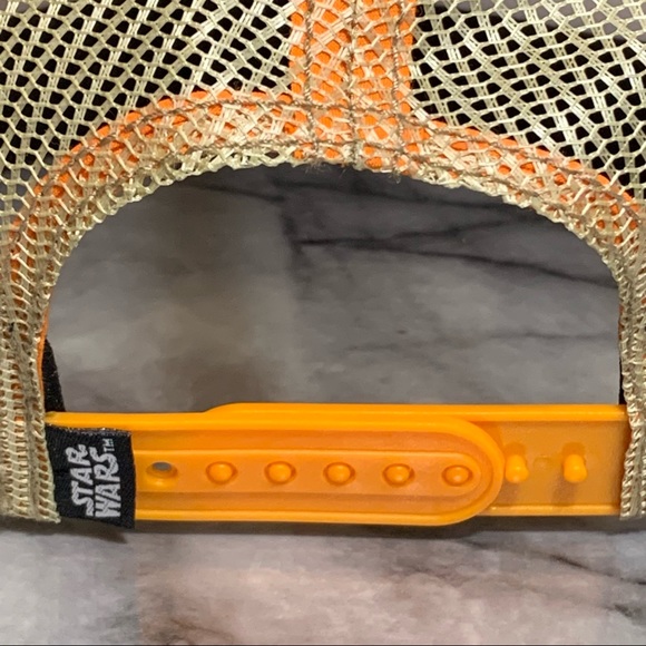 Disney Star Wars Mos Eisley Chalmun’s Cantina Band Foam Trucker SnapBack Hat NWT - Picture 8 of 11